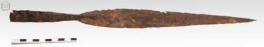Leaf-shaped spearhead