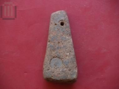 Pyramidal loom weight
