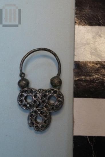 Χάλκινο ενώτιο