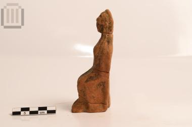 Clay female figurine