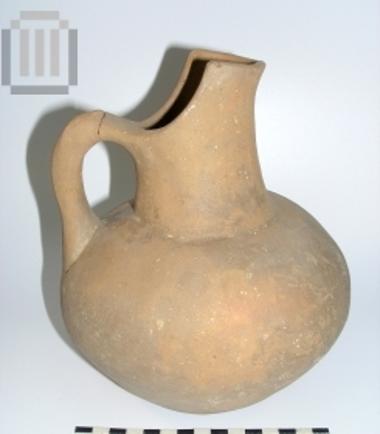 Jug with cutaway neck