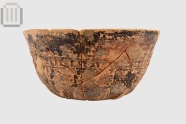 Ανάγλυφος σκύφος