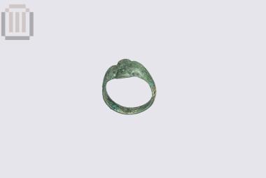 Χάλκινο δακτυλίδι από την Κορύτιανη