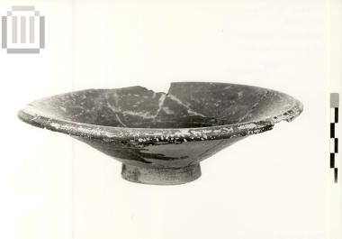 Clay plate from Kephalochori