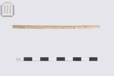 Οστέινη περόνη από το Φράγμα Καλαμά