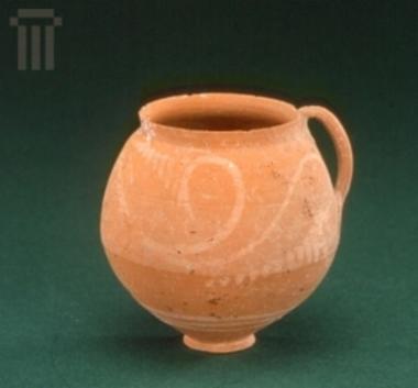Πήλινη προχοΐσκη από το Αρχαιολογικό Μουσείο Ηγουμενίτσας