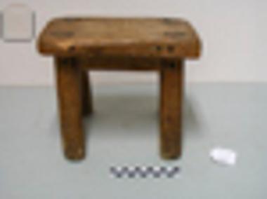 Σκαμνάκι σοφρά