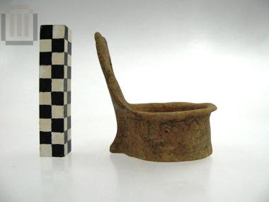 Clay handmade dipper (arytaina)