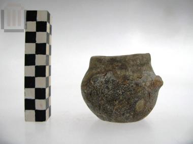 Two-handled small vase