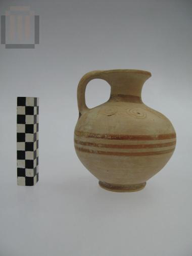 Clay strainer jug
