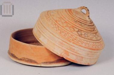 Πήλινη πυξίδα με πώμα