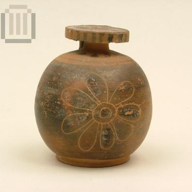 Corinthian globular aryballos