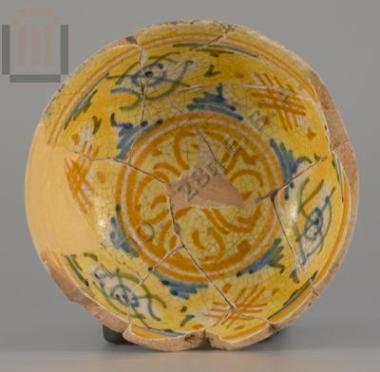 Μόνωτη κούπα