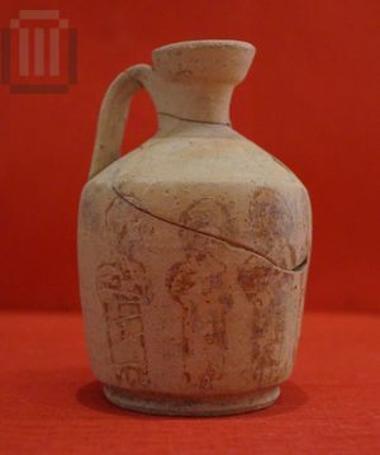 Clay black-figured lekythion