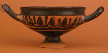Attic band-cup-skyphos