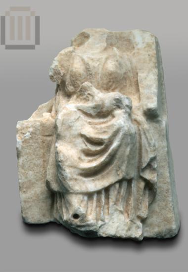 Statuette of a seated female figure