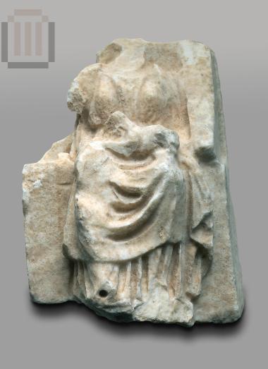 Statuette of a seated female figure