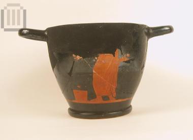 Attic red-figure type A skyphos
