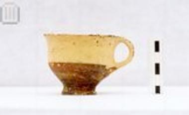 One-handled cup