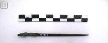 Χάλκινη περόνη