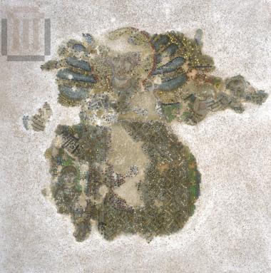 Εντοίχιο ψηφιδωτό με τον άγιο Δημήτριο και αναθέτες