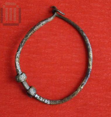 Χάλκινο ενώτιο