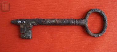Iron key