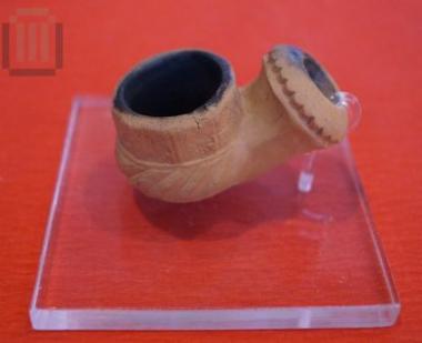 Clay bowl of turkish pipe