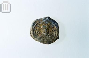 Lead seal of Vassilios Apokapis (1054)