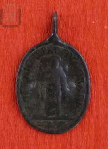 Inscribed bronze pendant