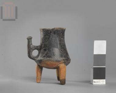 Four-legged jug