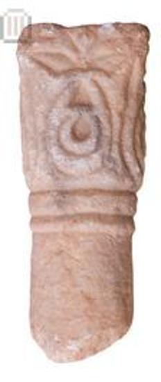 Fragment of a colonette with an integral capital