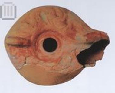 Single-nozzled Samian Type oil lamp