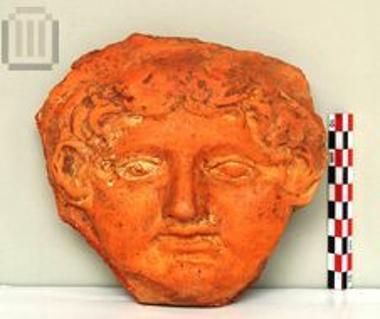 Πήλινο ανάγλυφο Γοργόνειο από επίθημα ασπίδας αγάλματος