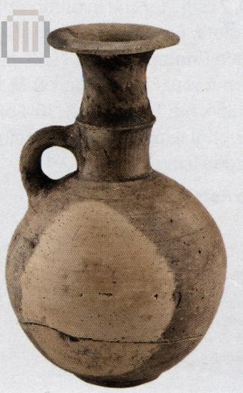 Rhodian jug, imitation of Phoenician prototype