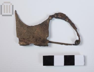 Bronze bow fibula
