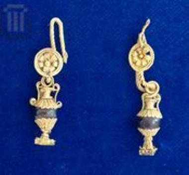 Pair of gold earrings in shape of amphoriskos