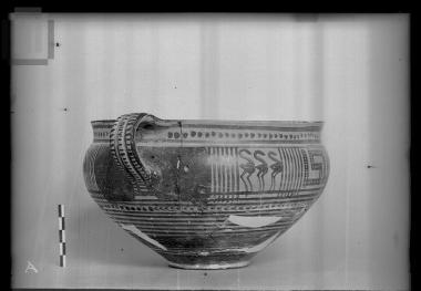 Skyphos (deep bowl)