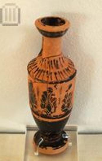 Lekythos of black-figured attic type