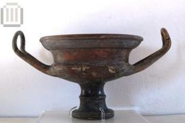 Κύλικα με ψηλό πόδι