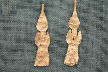 Χρυσά ενώτια