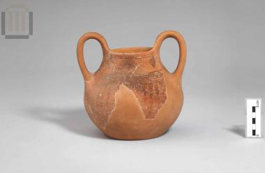 Clay kantharoid vessel