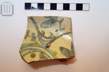Tray fragment