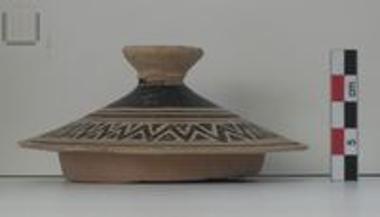 Pyxis lid