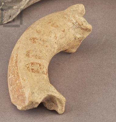 Part from the body of a ring kernos