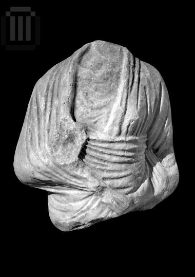 Κορμός αγάλματος γυναικείας μορφής