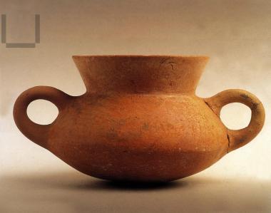 Biconical vase