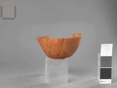 Μόνωτη φιάλη