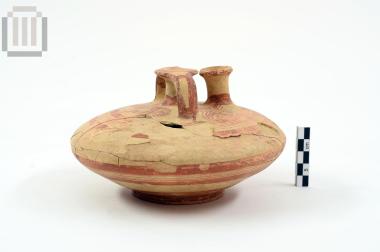 Stirrup jar