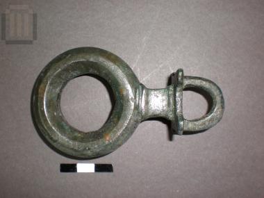 Bronze carriage accessory